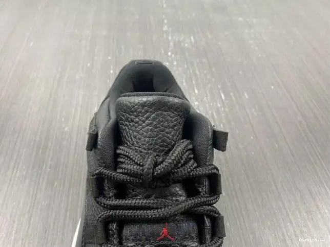One Kick Air Low Jordan Retro 72-10 11 AV2187-001 0619